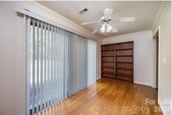 $310,000 | 142 39th Ave Court Northwest, Hickory, NC 28601