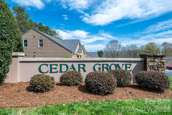 $310,000 | 142 39th Ave Court Northwest, Hickory, NC 28601