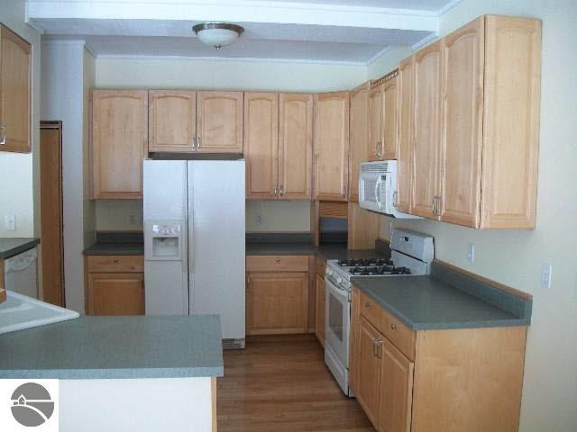 2450 West Engel Road West Branch, MI 48661 - Photo 9 of 54 1755472-8.JPG