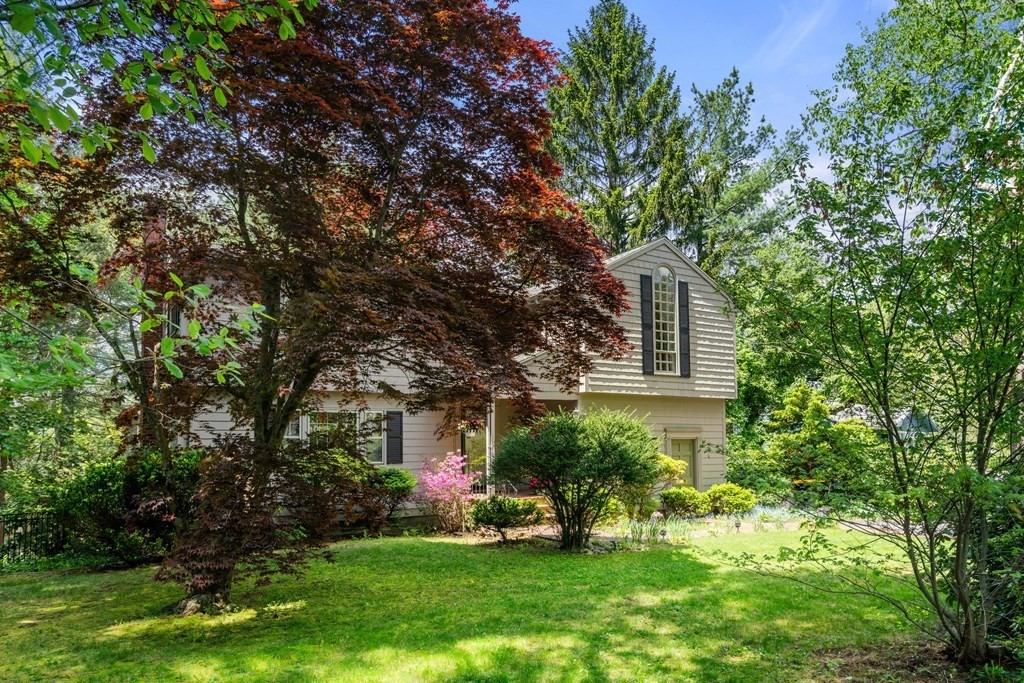 45 Woodmere Road Framingham, MA 01701 - Photo 1 of 42 Gallery Image 1