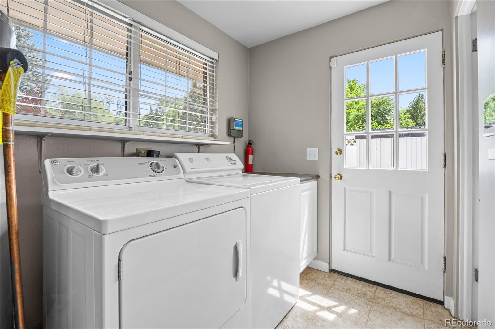 281 Niagara Street Denver, CO 80220 - Photo 15 of 37