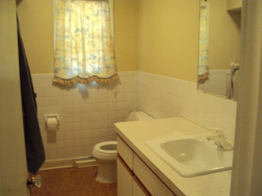 719 Ruth Avenue Holland, MI 49423 - Photo 13 of 14 DSC01321