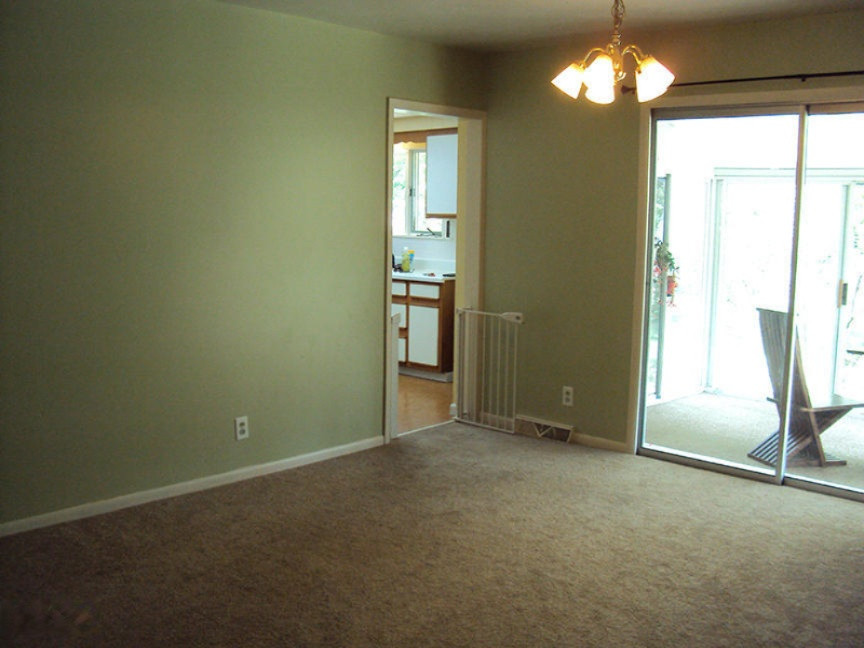719 Ruth Avenue Holland, MI 49423 - Photo 9 of 14 DSC01316