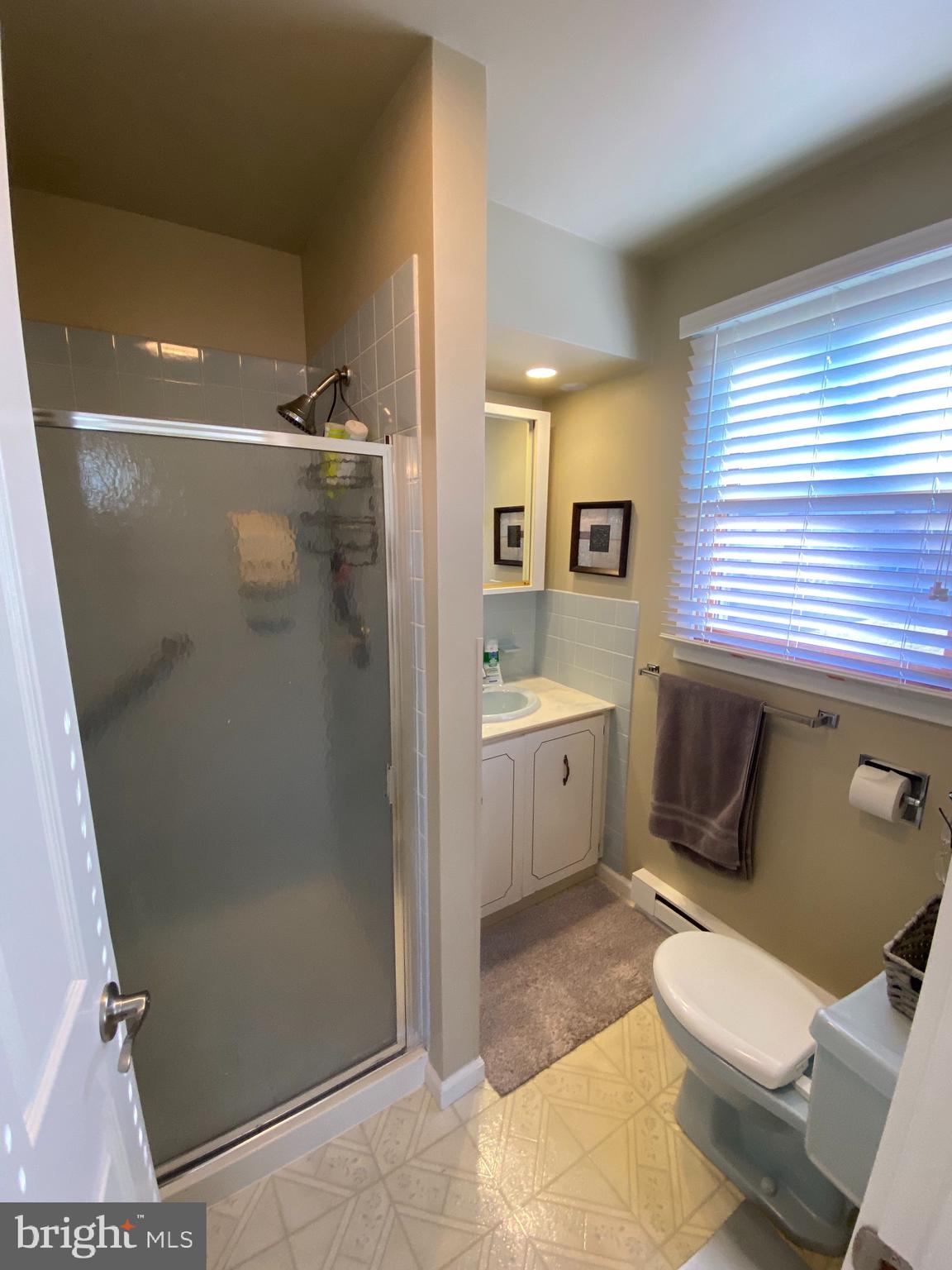 424 Pine Grove Road Nottingham, PA 19362 - Photo 26 of 60 Master Bath