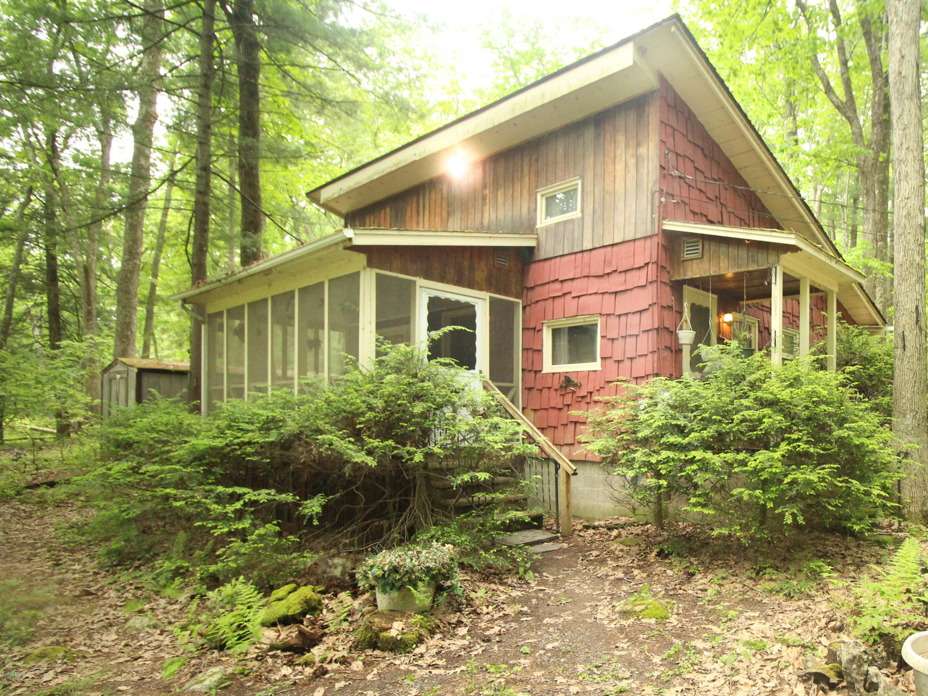 105 Oneida Road Shohola, PA 18458 - Photo 33 of 34 Front