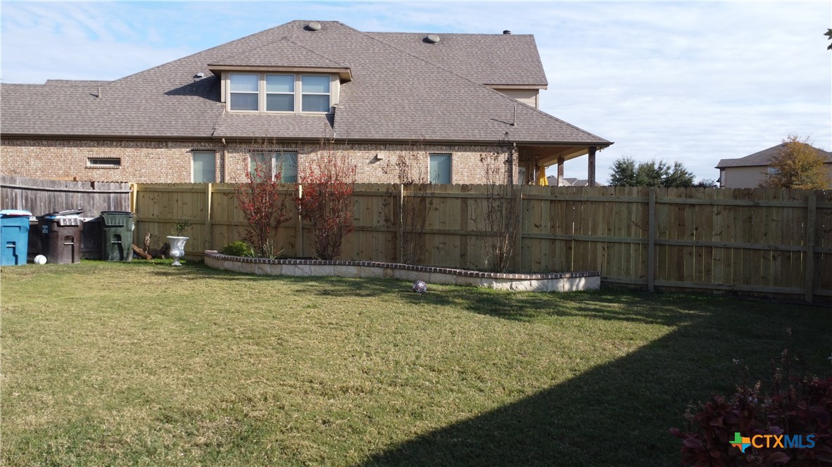 809 Alpino Cibolo, TX 78108 - Photo 7 of 29 a swimming pool with yard and outdoor seating