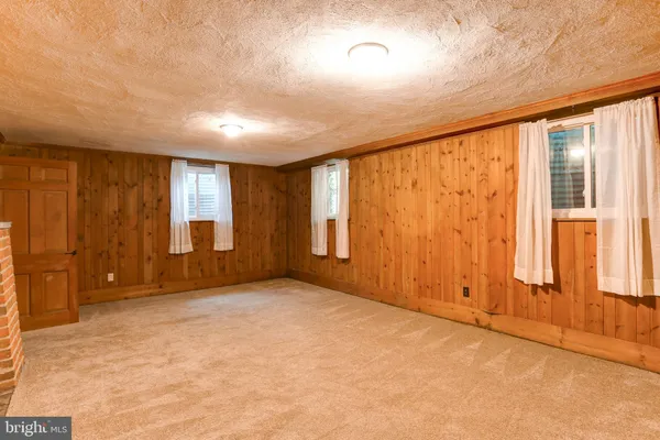 $2,995 | 384 North 26th Street, Camp Hill, PA 17011