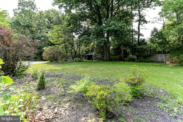 $2,995 | 384 North 26th Street, Camp Hill, PA 17011