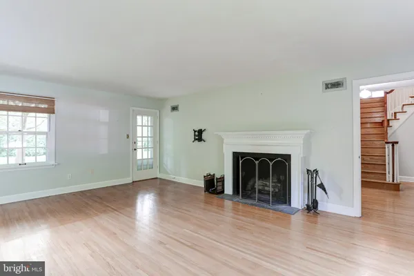 $2,995 | 384 North 26th Street, Camp Hill, PA 17011