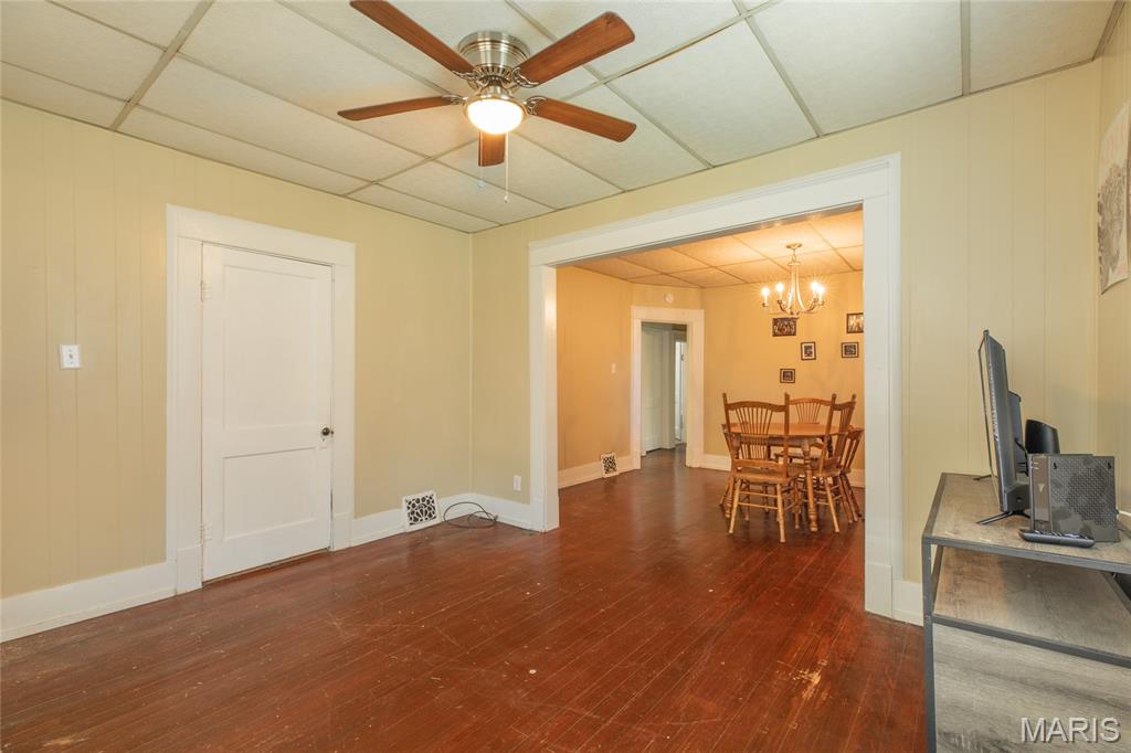 2013 State Street Alton, IL 62002 - Photo 13 of 30