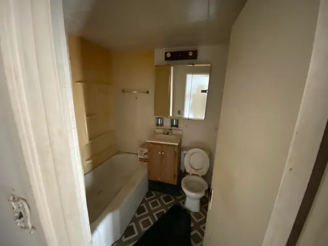 $69,000 | 303 Orchard Street, Dowagiac, MI 49047