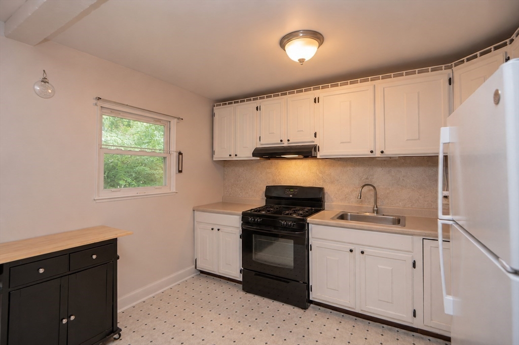 15 Molloy Road Georgetown, MA 01833 - Photo 6 of 20