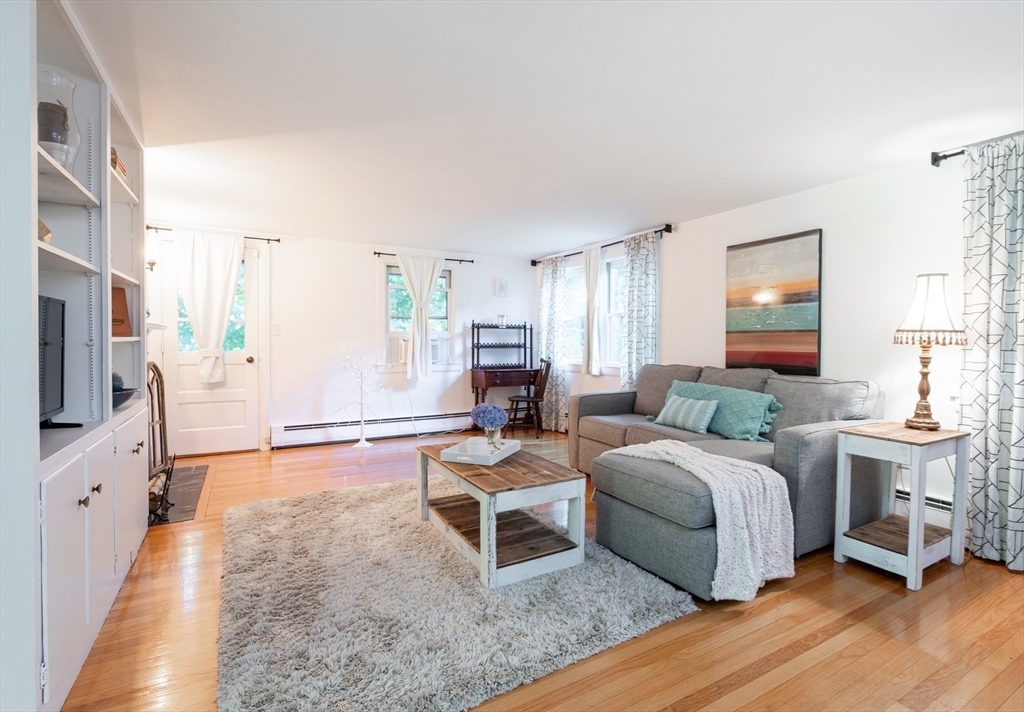 47 Mohawk Drive Acton, MA 01720 - Photo 10 of 38