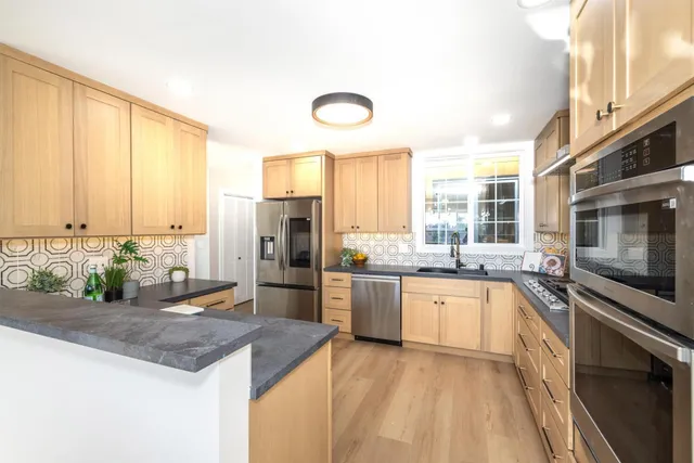 $1,295,000 | 24 Tomaso Court, San Francisco, CA 94134
