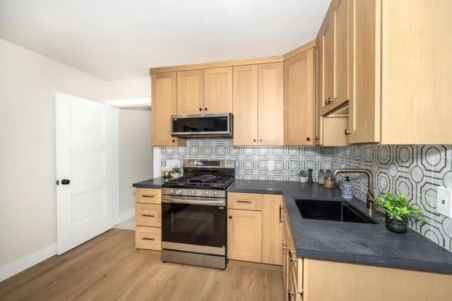 $1,295,000 | 24 Tomaso Court, San Francisco, CA 94134