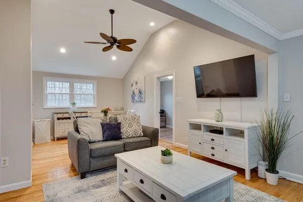 $640,000 | 26 4th Avenue, Billerica, MA 01821