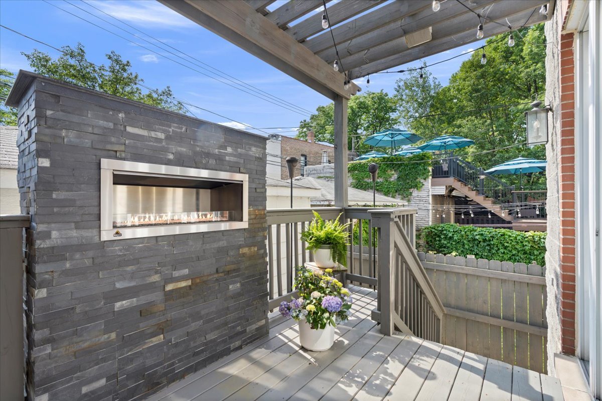 2911 North Racine Avenue Chicago, IL 60657 - Photo 35 of 45