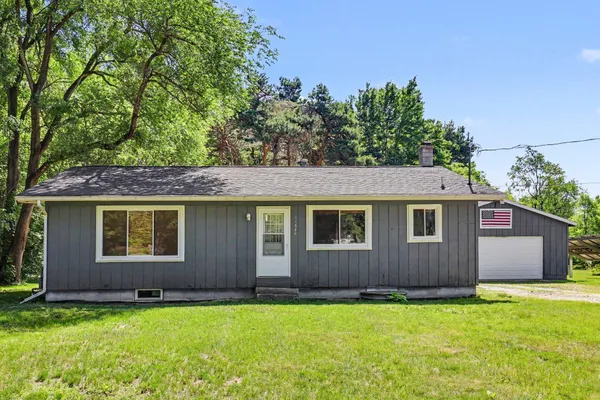 $299,900 | 11680 Podunk Avenue Northeast, Greenville, MI 48838