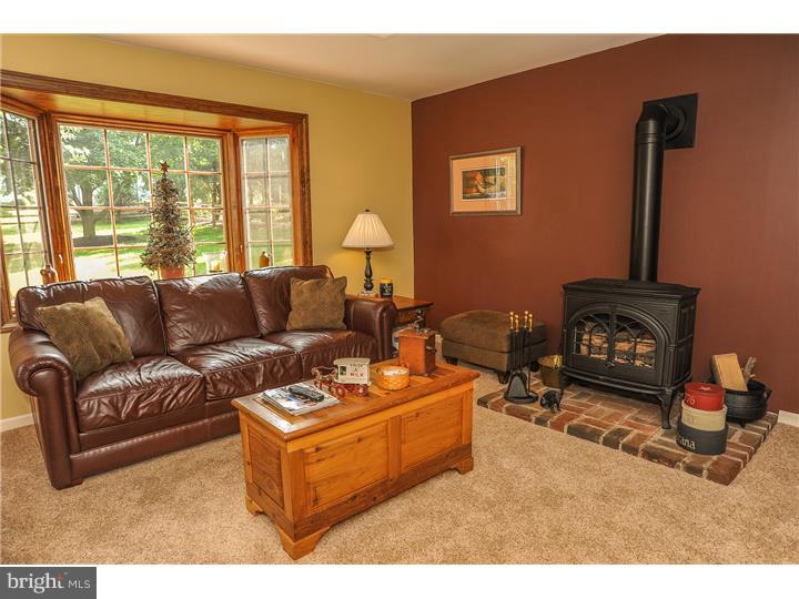 3023 Appledale Road Audubon, PA 19403 - Photo 7 of 25 Family Room