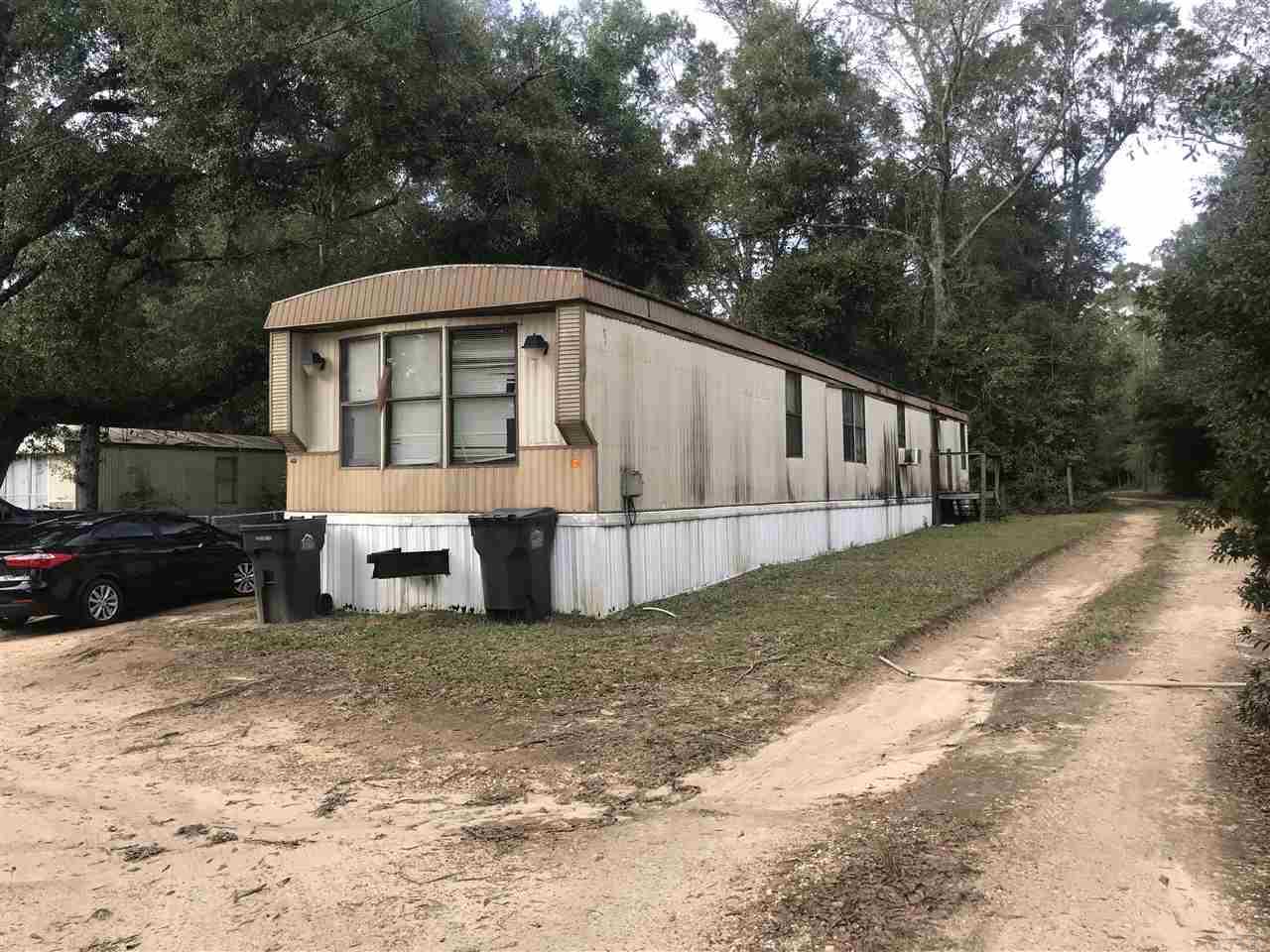 1240 West Kingsfield Road Cantonment, FL 32533 - Photo 8 of 19 Gallery Image 8