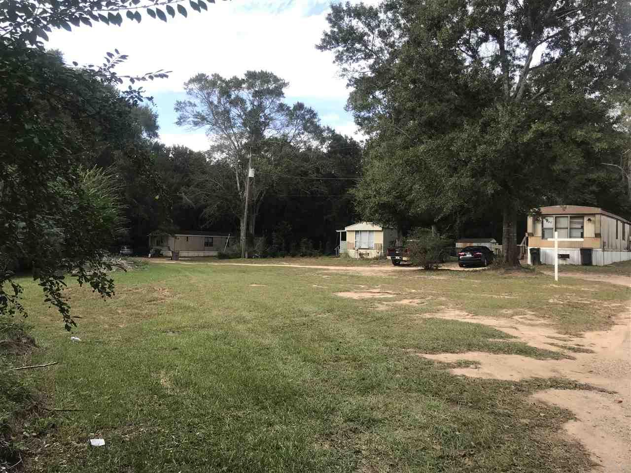 1240 West Kingsfield Road Cantonment, FL 32533 - Photo 9 of 19 Gallery Image 9