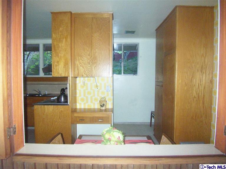 Undisclosed Address Pasadena, CA 91103 - Photo 10 of 33 a view of a bathroom with a tub and door