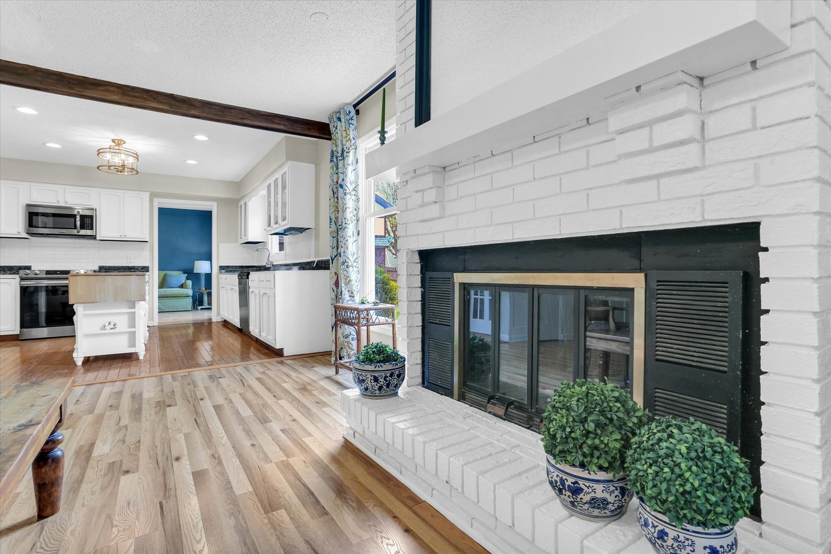 1917 Woodfield Road Champaign, IL 61822 - Photo 18 of 46 Gallery Image 18