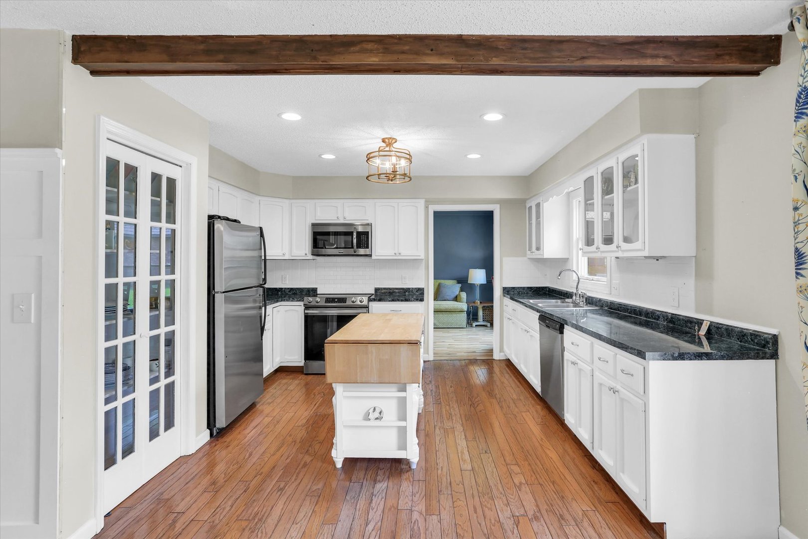 1917 Woodfield Road Champaign, IL 61822 - Photo 19 of 46 Gallery Image 19