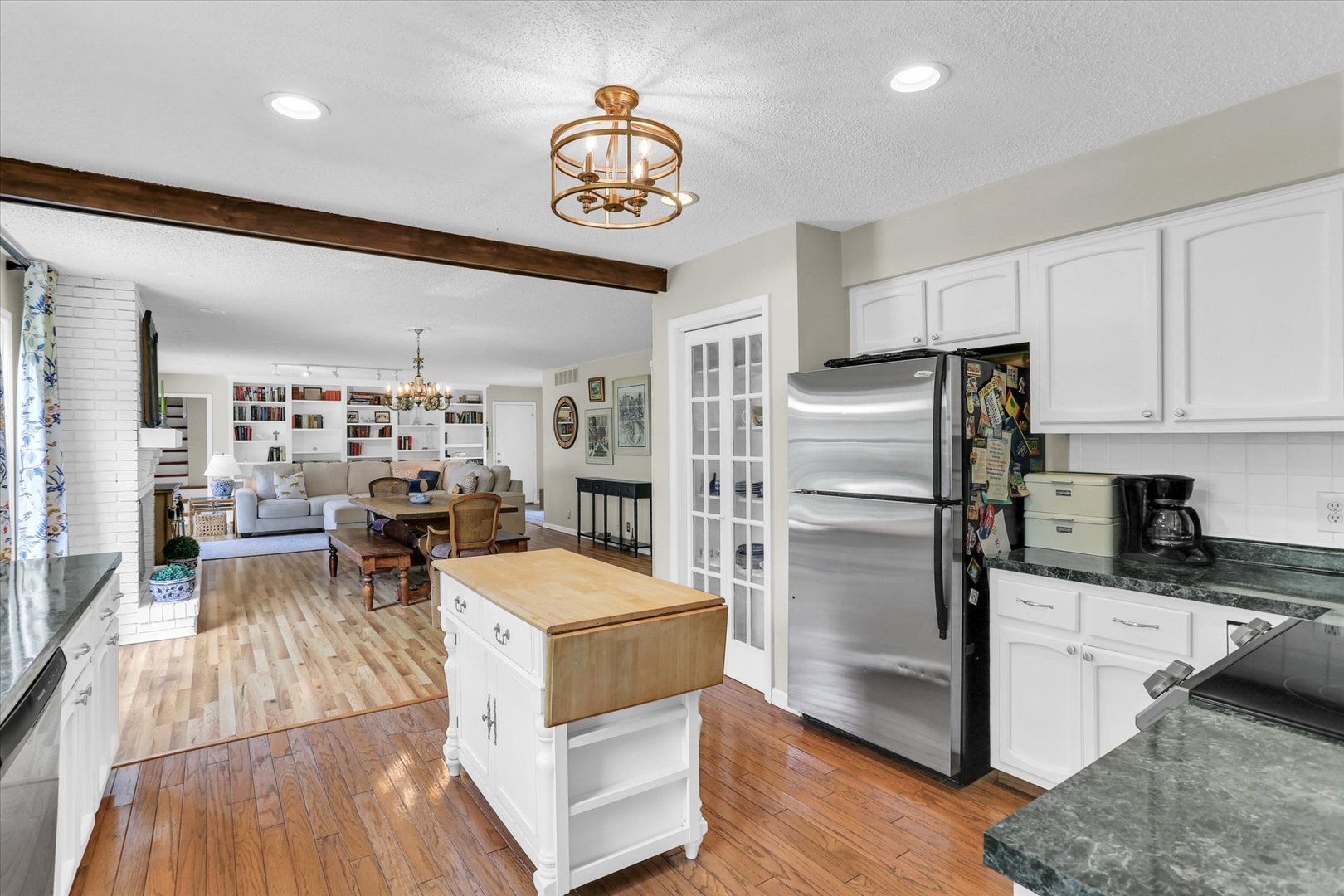 1917 Woodfield Road Champaign, IL 61822 - Photo 22 of 46 Gallery Image 22