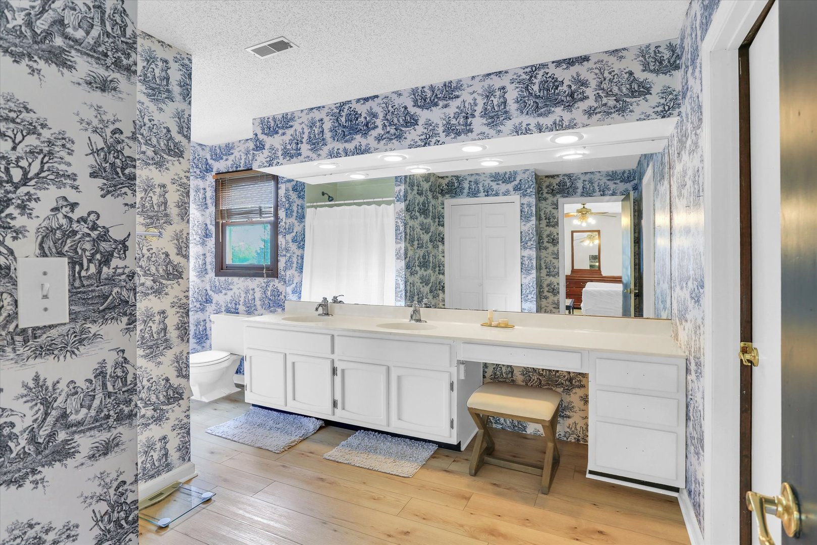 1917 Woodfield Road Champaign, IL 61822 - Photo 28 of 46 Gallery Image 28