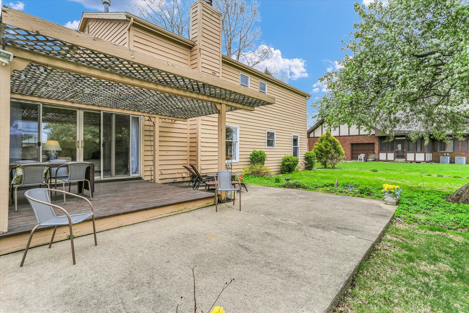 1917 Woodfield Road Champaign, IL 61822 - Photo 42 of 46 Gallery Image 42