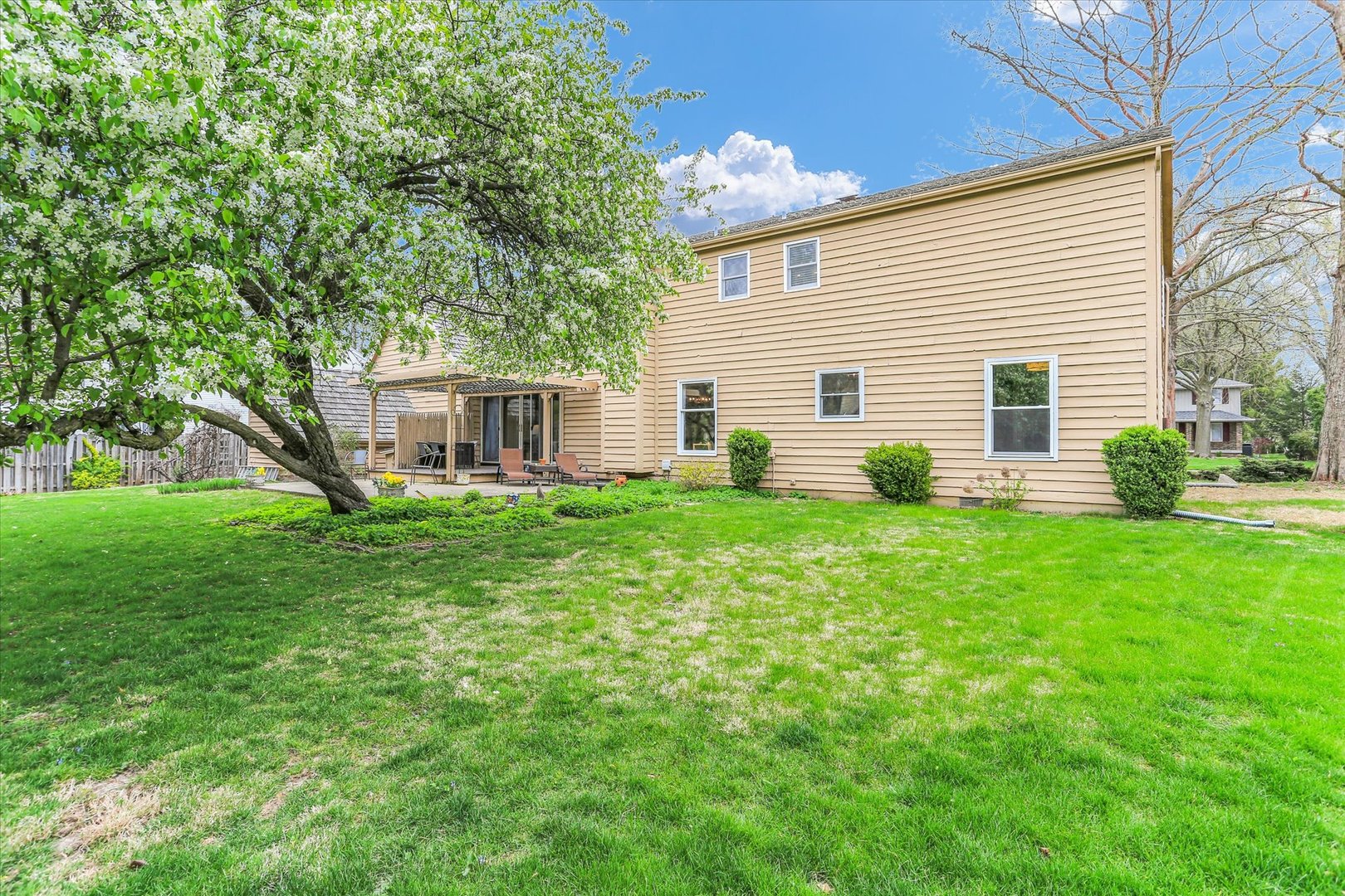1917 Woodfield Road Champaign, IL 61822 - Photo 44 of 46 Gallery Image 44