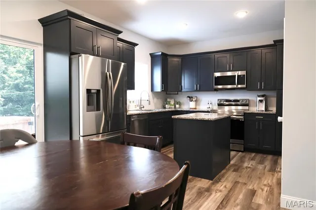 $328,000 | 15580 Top Drive, St. Robert, MO 65584