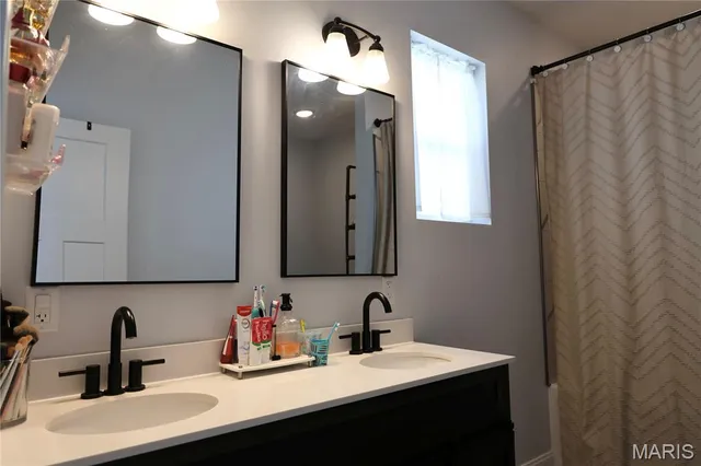 $328,000 | 15580 Top Drive, St. Robert, MO 65584