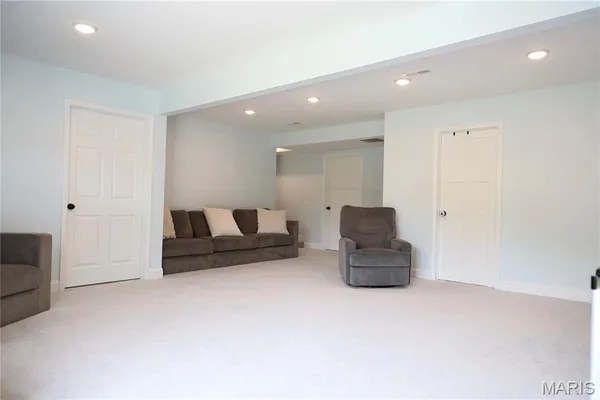 $318,000 | 15580 Top Drive, St. Robert, MO 65584