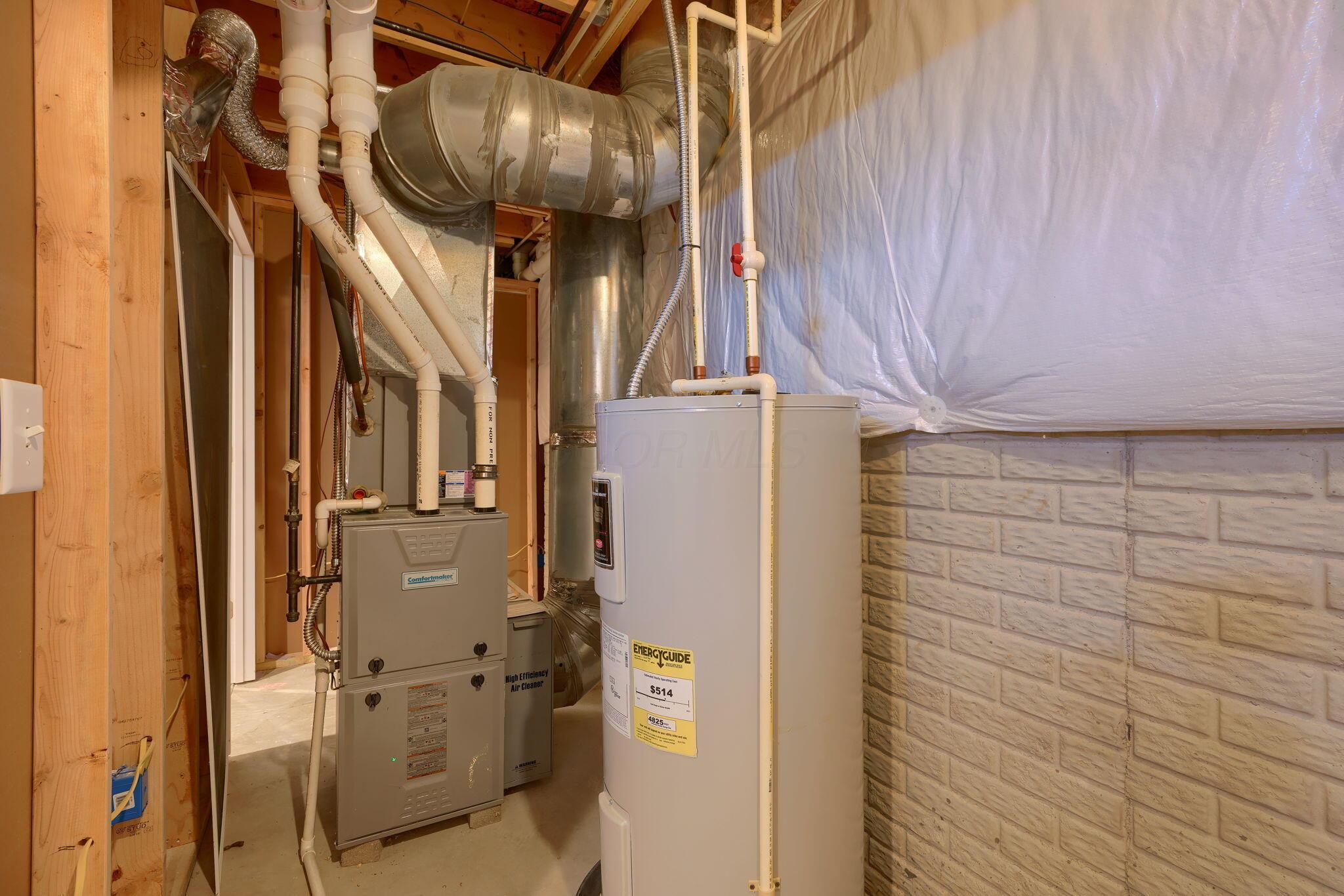 5747 Little Red Rover Street Groveport, OH 43125 - Photo 44 of 47 mechanical room, newer sump pump with back up generator