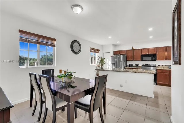 $3,200 | 14229 Southwest 274th Street, Homestead, FL 33032