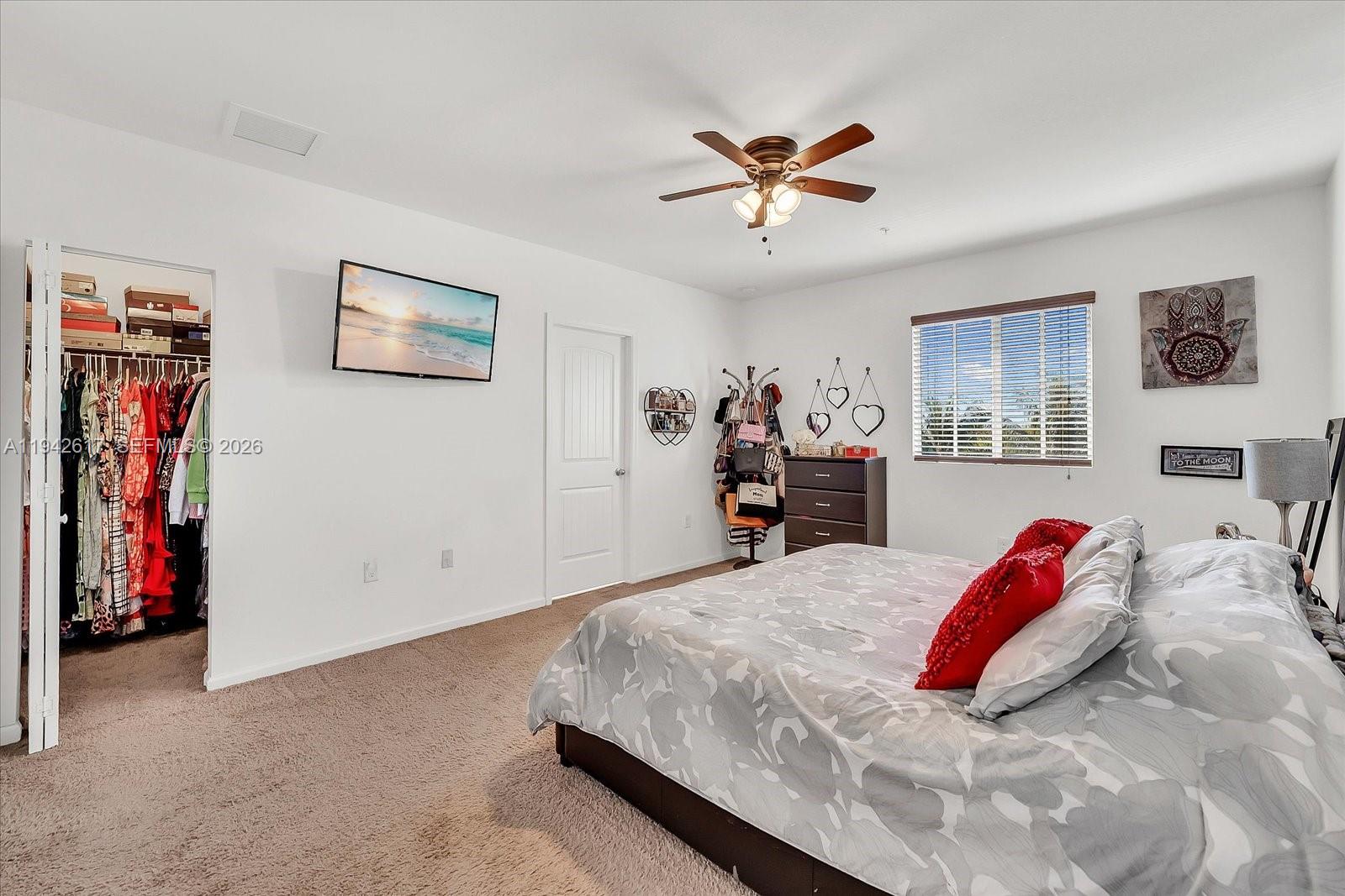 14229 Southwest 274th Street Homestead, FL 33032 - Photo 16 of 33