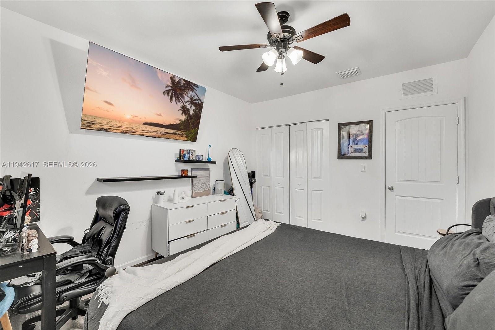 14229 Southwest 274th Street Homestead, FL 33032 - Photo 23 of 33