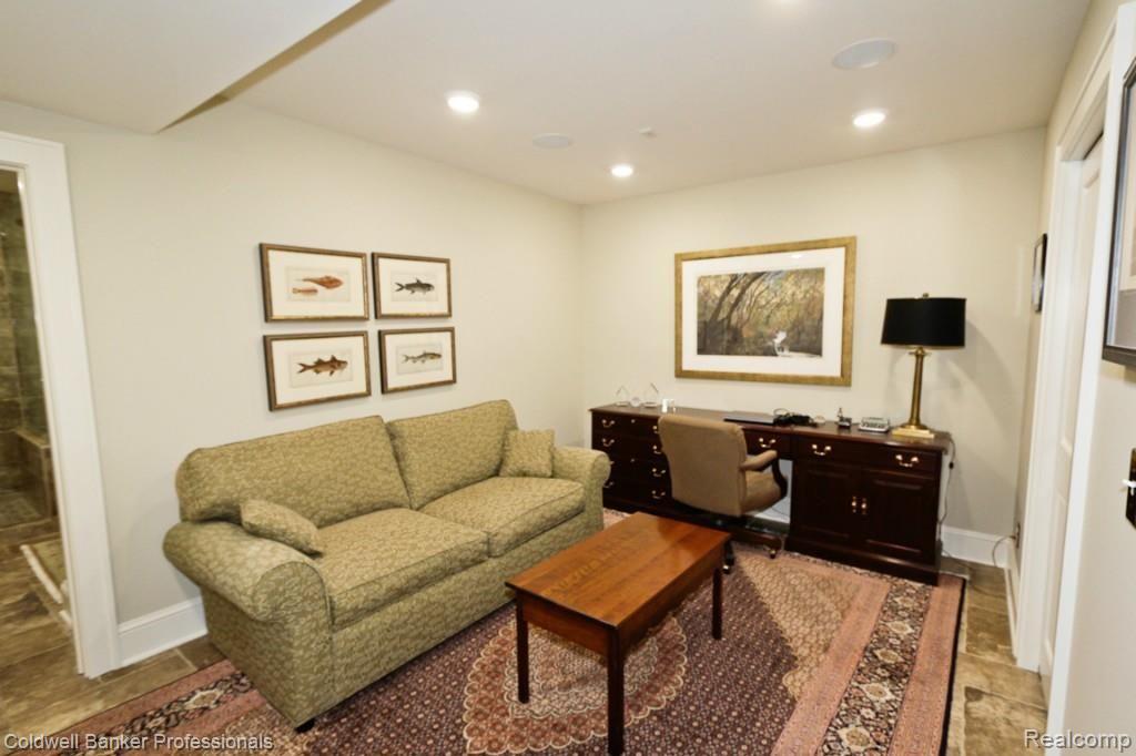9480 Sashabaw Road Clarkston, MI 48348 - Photo 41 of 74 Dana Clarkston (44 of 88).jpg