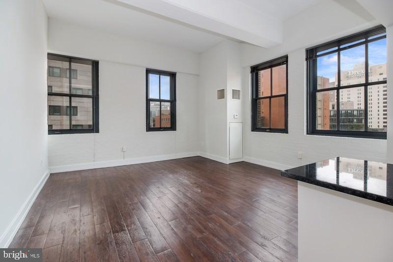 3131 Walnut Street, Unit 1346 Philadelphia, PA 19104 - Photo 3 of 10