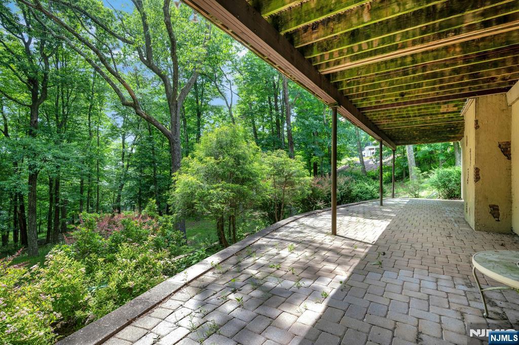 737 Ridge Road Butler, NJ 07405 - Photo 28 of 31
