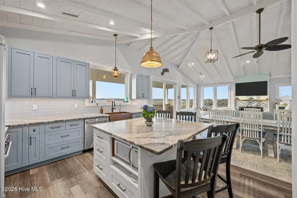 $2,275,000 | 1207 South Topsail Drive, Surf City, NC 28445