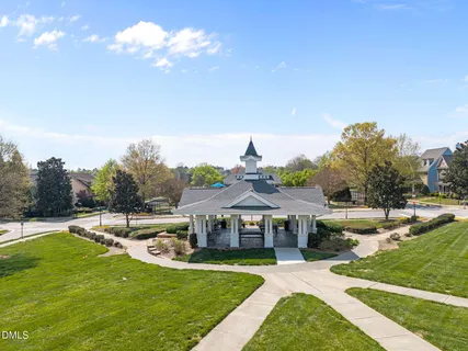 a view of a house with a big yard