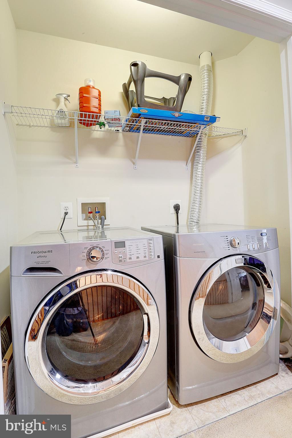 17694 Possum Point Road Dumfries, VA 22026 - Photo 12 of 26 Laundry