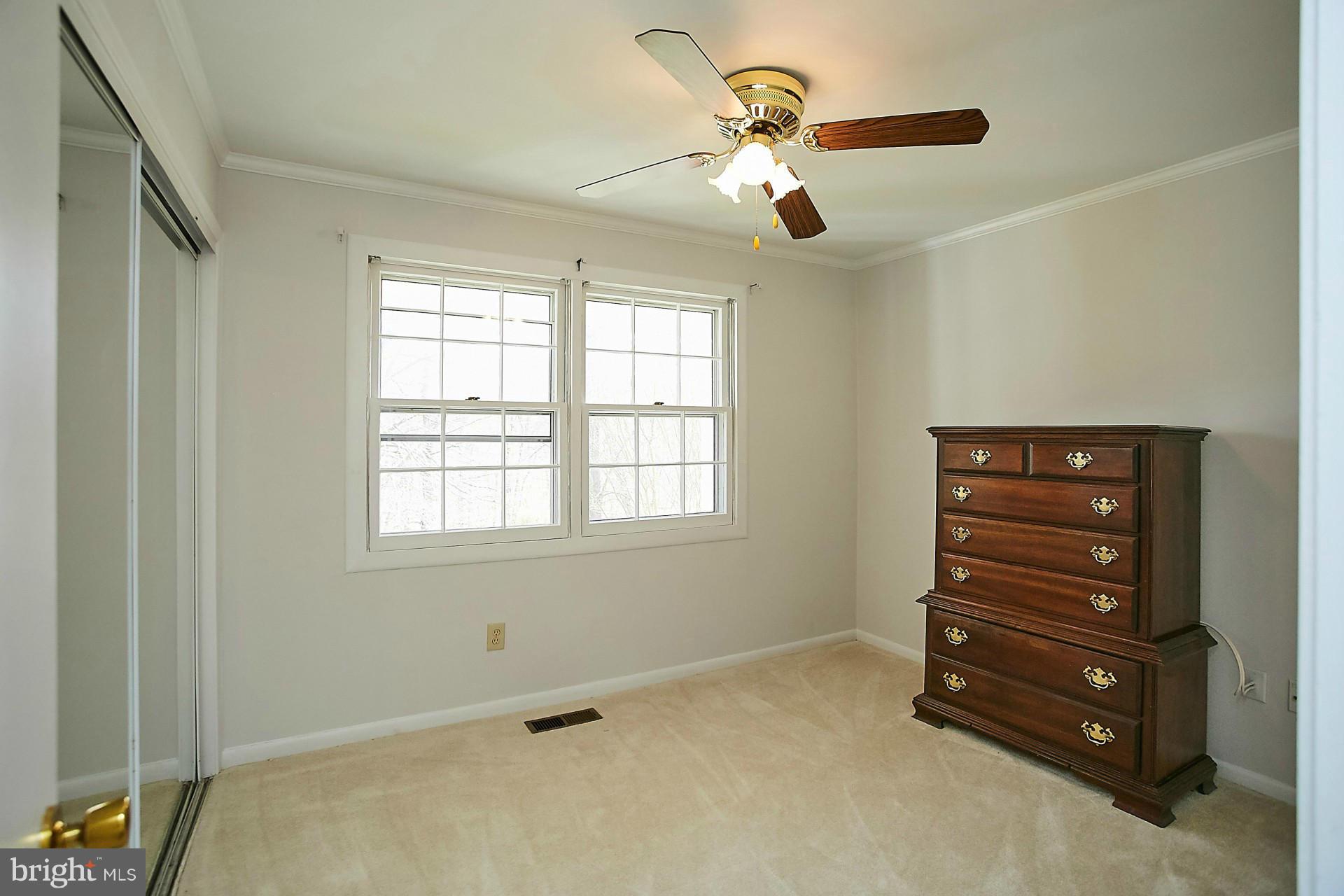 6900 Newman Road Clifton, VA 20124 - Photo 16 of 30 Bedroom