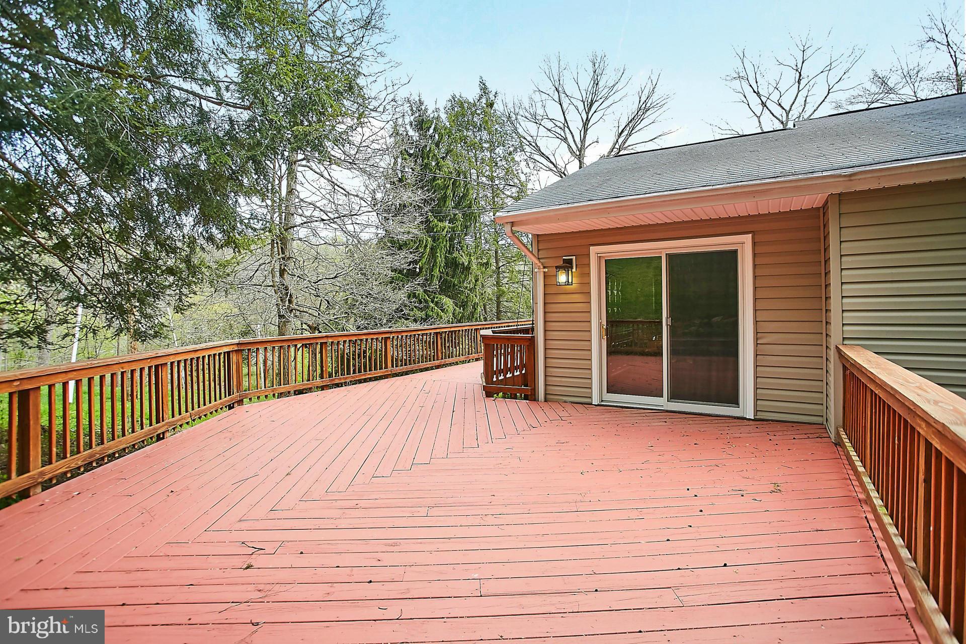 6900 Newman Road Clifton, VA 20124 - Photo 25 of 30 Exterior (Rear)