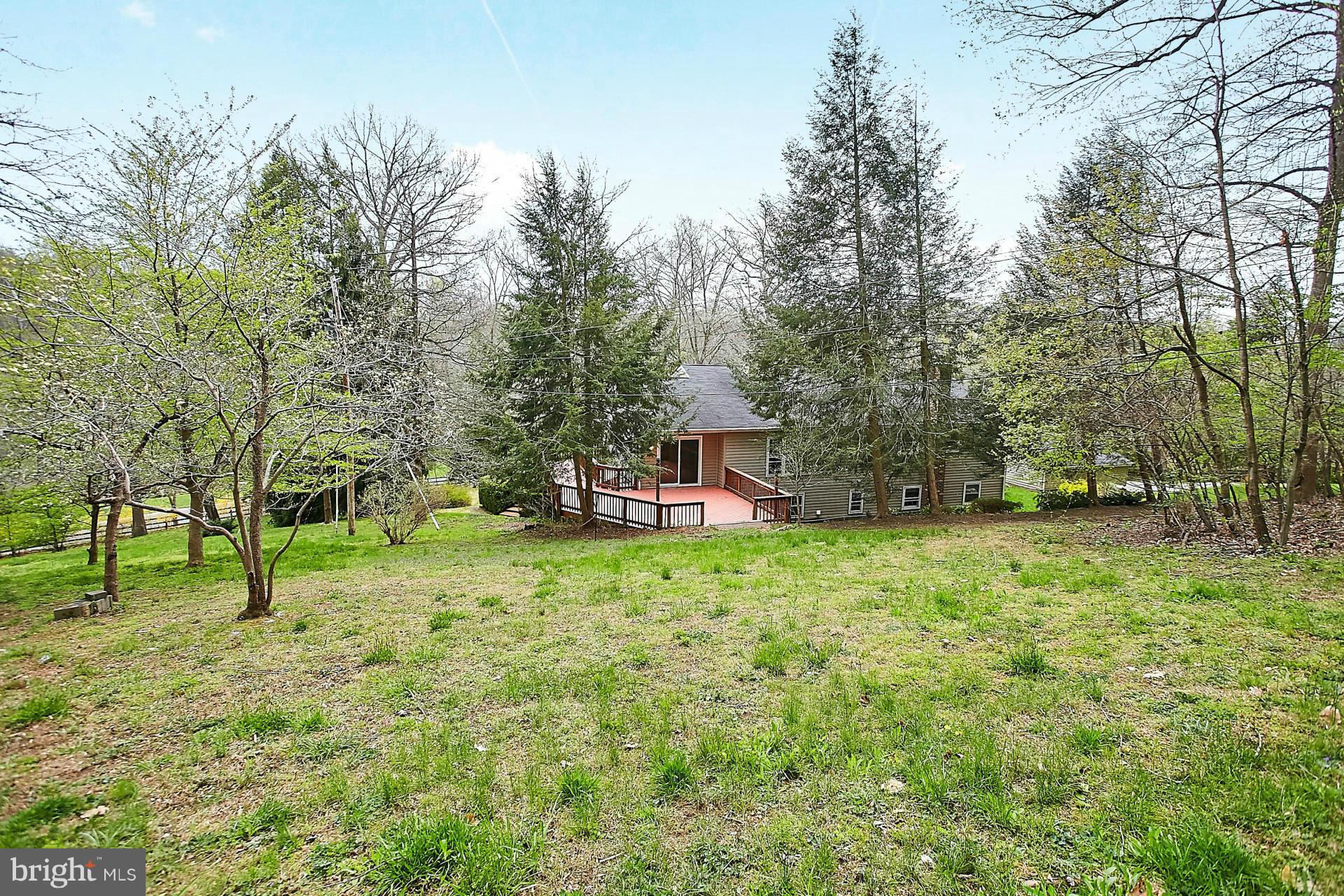 6900 Newman Road Clifton, VA 20124 - Photo 27 of 30 Exterior (Rear)
