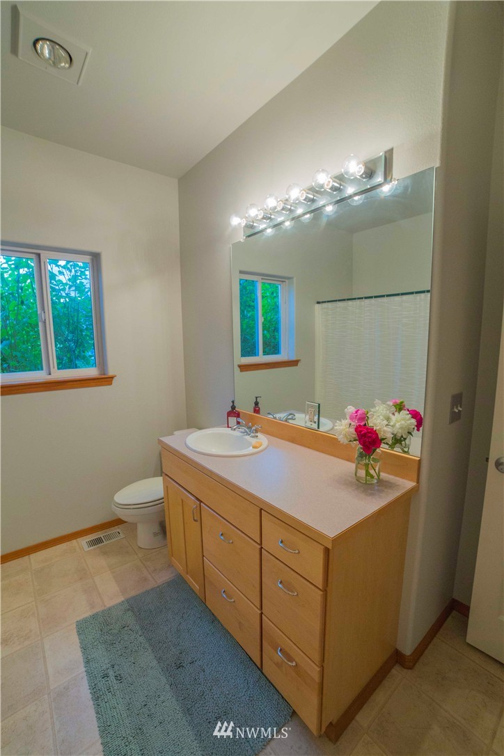 5330 Whispering Ridge Road Wenatchee, WA 98801 - Photo 16 of 25 Gallery Image 16