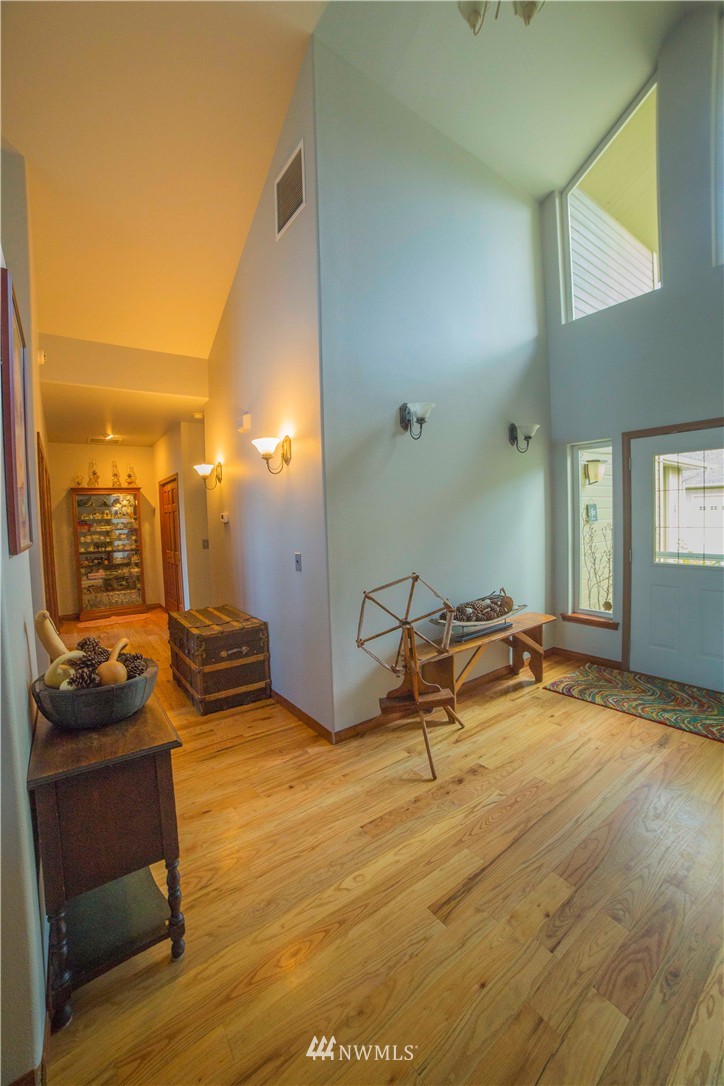 5330 Whispering Ridge Road Wenatchee, WA 98801 - Photo 17 of 25 Gallery Image 17